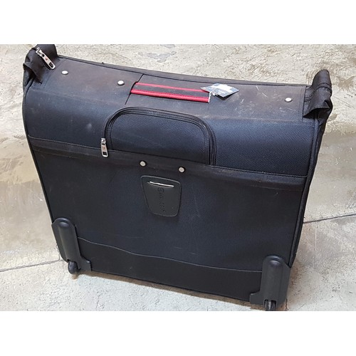 648 - Large Suitcase for Business Trip