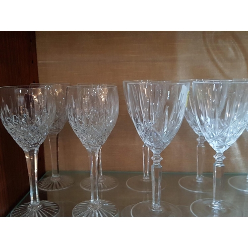 121 - 16 x Crystal Cut Wine Glasses