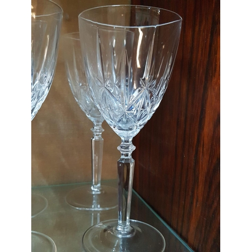 121 - 16 x Crystal Cut Wine Glasses