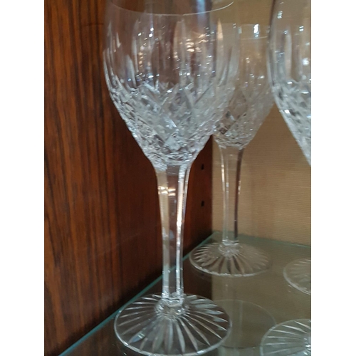 121 - 16 x Crystal Cut Wine Glasses