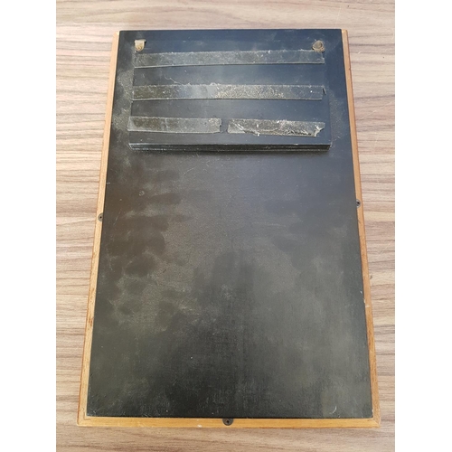 136 - Vintage Style Small Pub Board