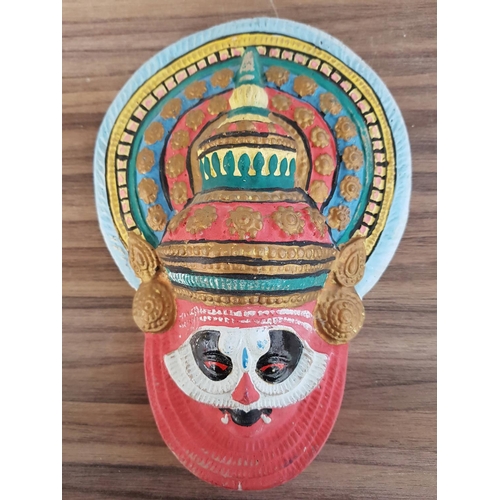 143 - Asian Mask, 2 x Masks Wall Decor (H:21cm x H:20cm)