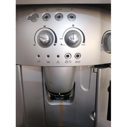 235 - Delonghi Magnifica Coffee / Espresso Machine, Type: ESAM4200.S EX:1
(Over €800 New)