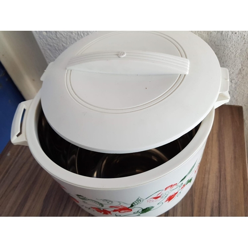 302 - Insulated Food Container
