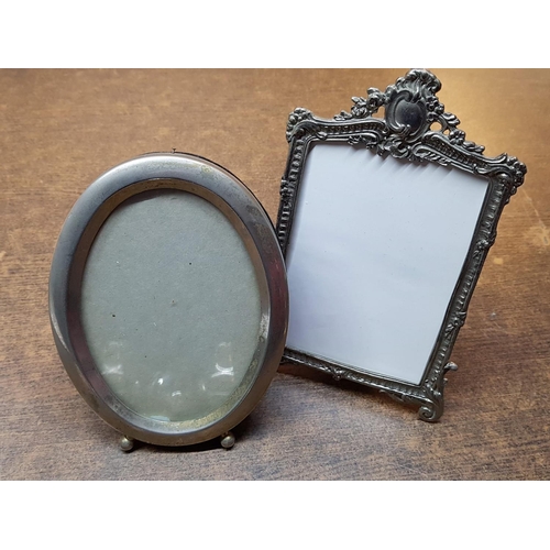 324 - Vintage Style White Metal Ornaments inc Vase, Photo Frame and Others