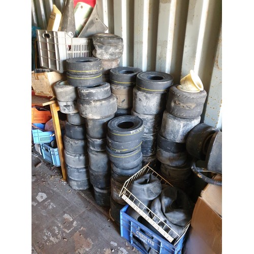 150A - Go-Karts and Container - ‘Business-in-a-box’!

This ‘job lot’ includes: 36 x Go-Karts and over 30 En... 