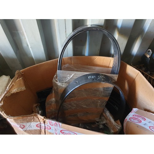 150A - Go-Karts and Container - ‘Business-in-a-box’!

This ‘job lot’ includes: 36 x Go-Karts and over 30 En... 