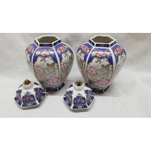 30 - Japanese Porcelain / Ceramic Ginger Jars with Lid (2 x H:14cm x 1 x H:19.5cm) with Floral Pattern (3... 