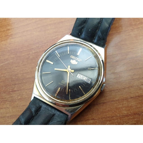 34 - 2 x Seiko Wristwatches; 