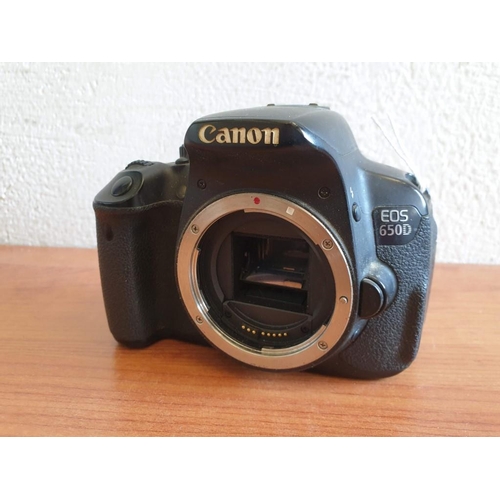 45 - Canon EOS 650D Digital SLR Camera (DS126371) 18MP, with Canon EFS 18-55mm Lens, UV Filter, Manual Ch... 