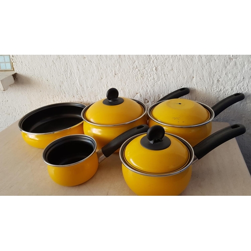 326 - Collection  of 