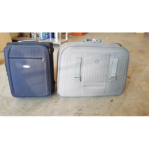 342 - 1 x Large and 1 x Medium Suitcase on Wheels