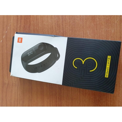 345 - Mi Band 3 Fitness / Health Watch, Model XMSHO5HM with Boc *Working when Lotted*