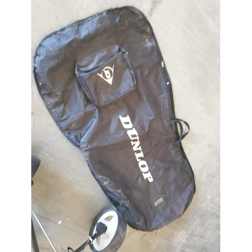 522 - Set of Dunlop MXII Golf Clubs with Graphite FLEX-R Shafts, Irons; 3-9, S & P, Putter, Driver, 3 & 5 ... 