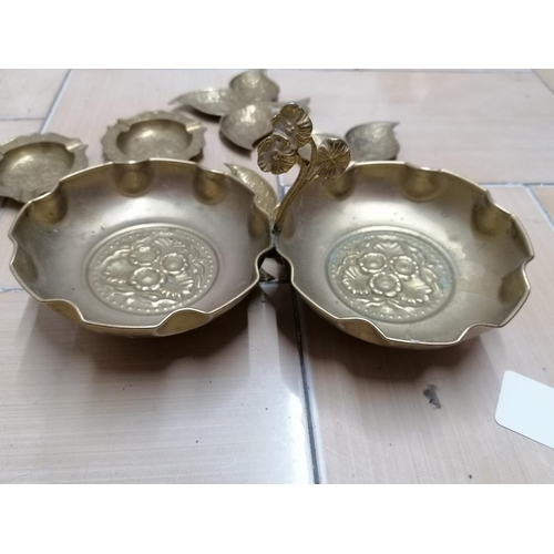 522 - Ornate Brass Ashtrays (x2), Leaves (x3) and Pair of Brass Door Handles (x7 Items)