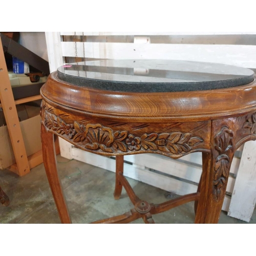 418 - Classical Style Side Occasional Table with Carved Wood Surround, Cabriole Legs and Marble Top (Ø60cm... 