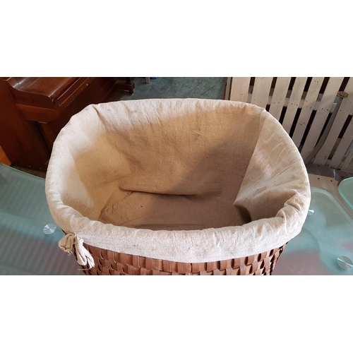 505 - Large Laundry Basket (Wicker with Fabric Bag)