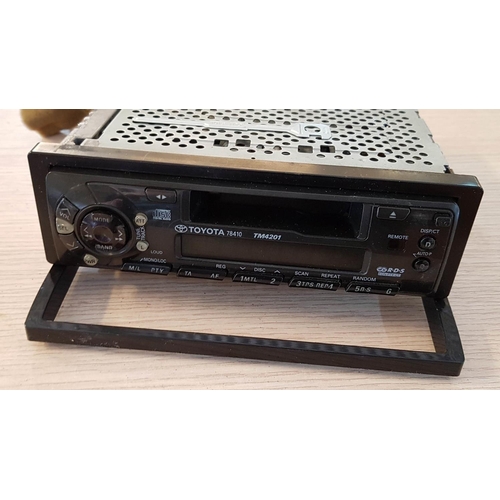 506 - Panasonic Car Radio (for Toyota Land Cruiser)