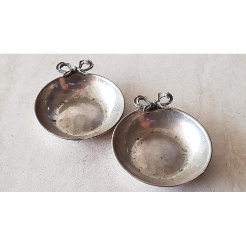 253 - Silver & Other Mini Dishes (x5)