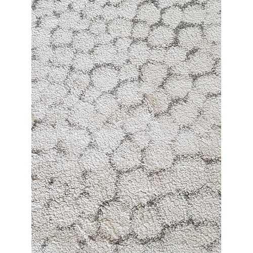 681 - Cream / Grey Softness Rug, Super Soft and Wooly Rug (160cm x 230cm)