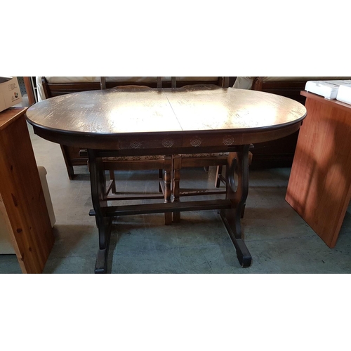 137 - Oval Dark Brown Extendable Dinning Table Top, Needs Restoration (120cm - 165cm x 80cm H:78cm)