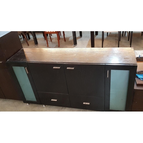 200 - Dark Brown Wooden Large Buffet / Side Board Unit (150cm x 40cm x 80cm)