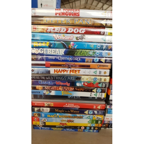 88 - Box of Children's Films and Cartoons DVD's inc; Gardfield, Shrek, Night at the Museum