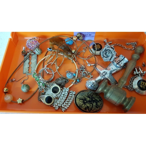 90 - Quantity of Silver and Costume Jewellery and Others