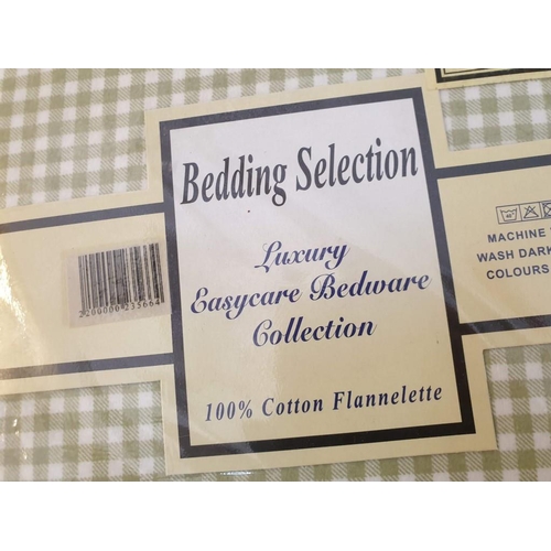 228 - 5 x Packs of Bed Sheet Sets (Sizes & Colours in Photos)