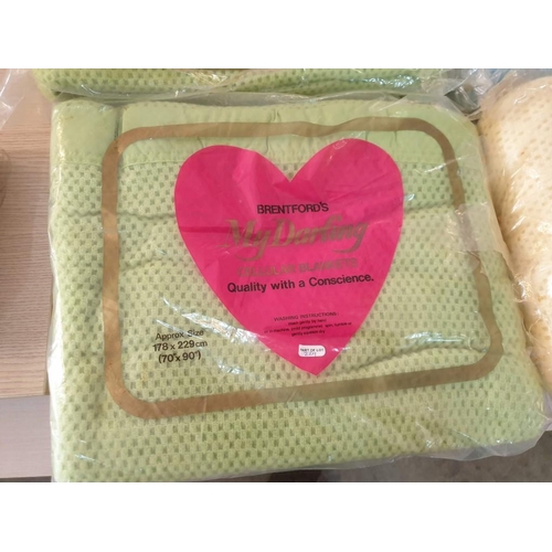 229 - 4 x Brentfords 