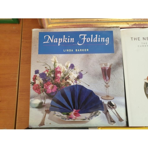 247 - Collection of 14 x Books; Sliming World Recipes, Body Blitz Diets, Cocktails, Wine Tasting, Green an... 