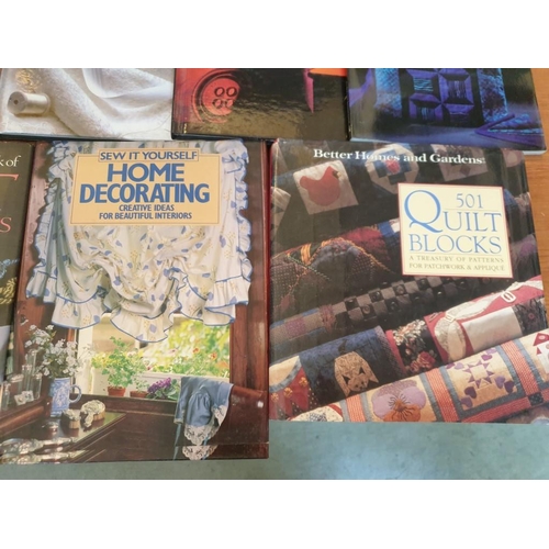 249 - 9 x Books on Patchwork, Quilting, Soft Furnishings and Set of 6 x Hardback Books on Singer Sewing (1... 