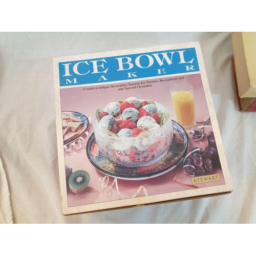 262 - Doyle's Fish Cookbook Signed by Alice & jack Doyle, Vintage Women's Own Cookery Book, Mrs Beetons Ev... 