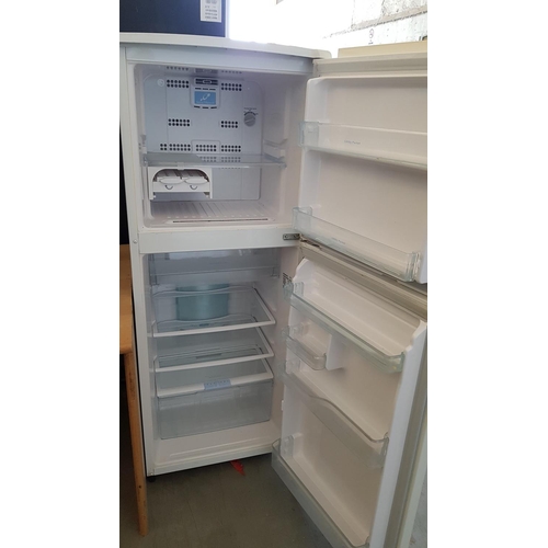 320 - Hitachi Refrigerator R-220ARUS (54cm x 55cm x 141cm) *Working when Lotted*