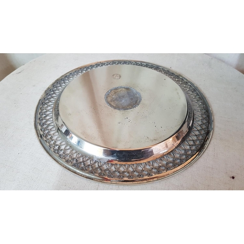 321 - Silver Plated Engraved Tray (Ø34cm)
