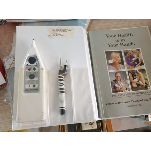 271 - Collection of Greetings Cards, Note Pads, Decorative Note Cards & Envelopes, Acupuncture Kit, 2 x Bo... 