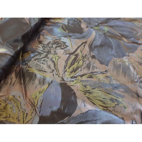 287 - Qty of Upholstery Material (2.8m x Unknown Length)