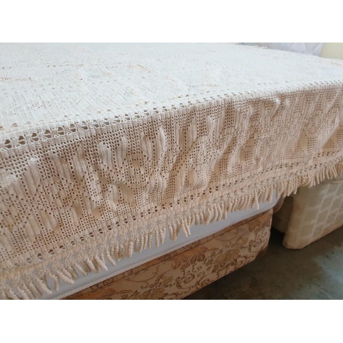 288 - Large Handmade Double Bed cover (Approx. 220cm x 220cm)