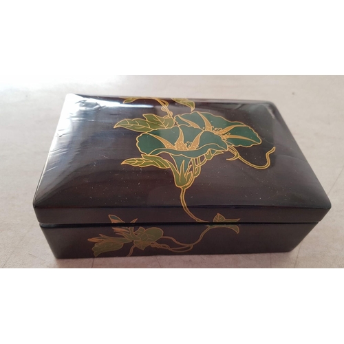 52 - 2 x Vintage Lacquerware Boxes (1 x Jewellery Box)
