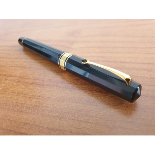 697 - Omas Paragon (Italy) Fountain Pen, Black Colour with 18ct Gold Trim and Nib, Limited Edition No 273/... 
