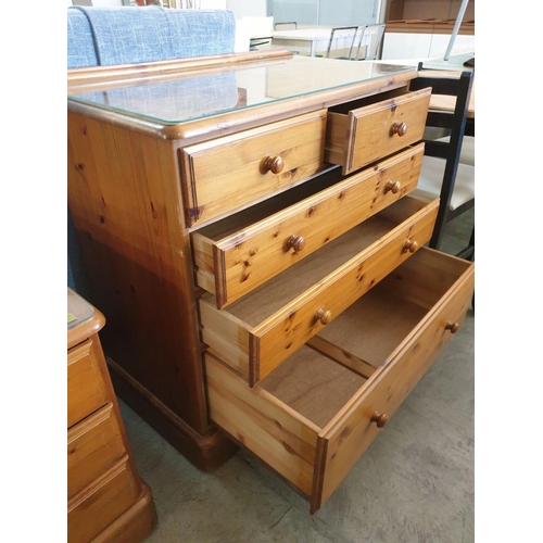75 - Pine 5 - Drawer Chest of Drawers (87 x 45 x 87cm)