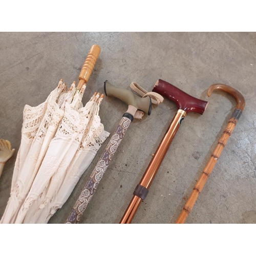 85 - Corner Bamboo Umbrella Stand (52cm x Ø43cm) with Parasole Walking Sticks etc