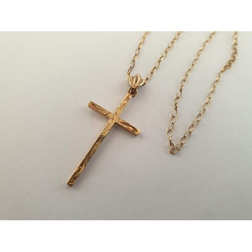 91 - 9ct Gold Cross Pendant (3cm) on 9ct Gold Chain / Necklace (Total Weight Approx 2.0gr)