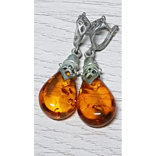 90 - Pair of Silver Earrings with Amber