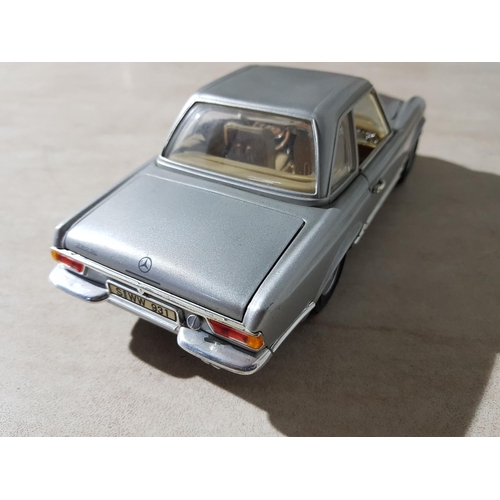 Anson Mercedes 280SL Car Model (1/18)