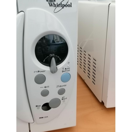 509 - Whirlpool Microwave, White Colour (Model: MW204)