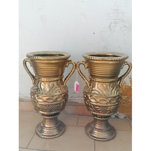 351 - 2 x Large Gold Coloured Urns (H:40.5cm x Ø21cm)