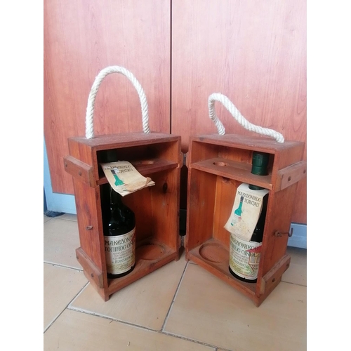 366 - Cube Boxed Display with 2 - Bottles of Wine (22.5cm x 21cm x H:33cm)