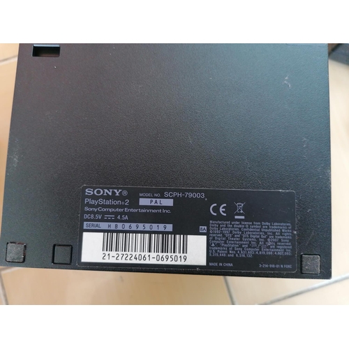 371 - 5 x Sony PlayStation with Connectors (Only 1 x TV Cable, no Joy Sticks) (A/F Un-Tested)