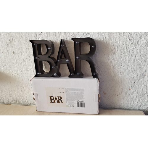 475 - Bar Light Up Sign (Boxed) with Set of 4 x Martini Glasses